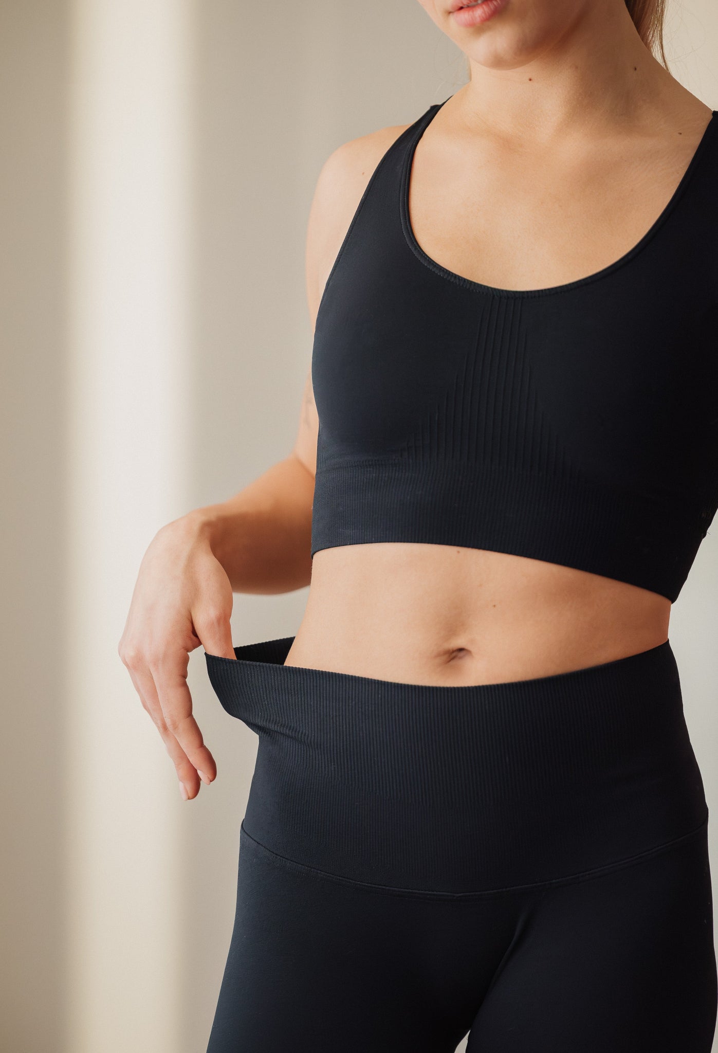 Sculpt Flow – Legging Long – Gamme SkinBloom – Noir - Soje