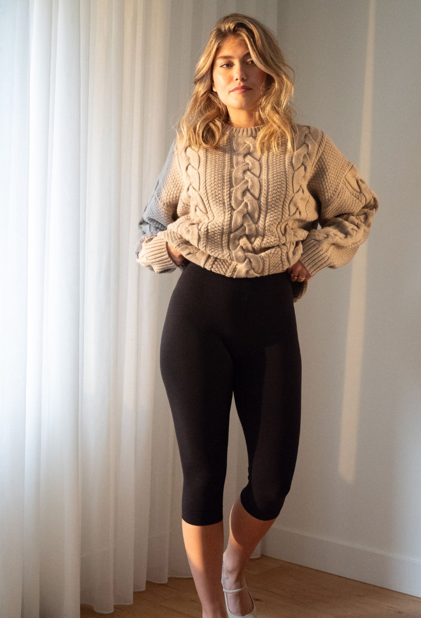 Chillout Legging Capri – Gamme SkinBloom – Noir - Soje